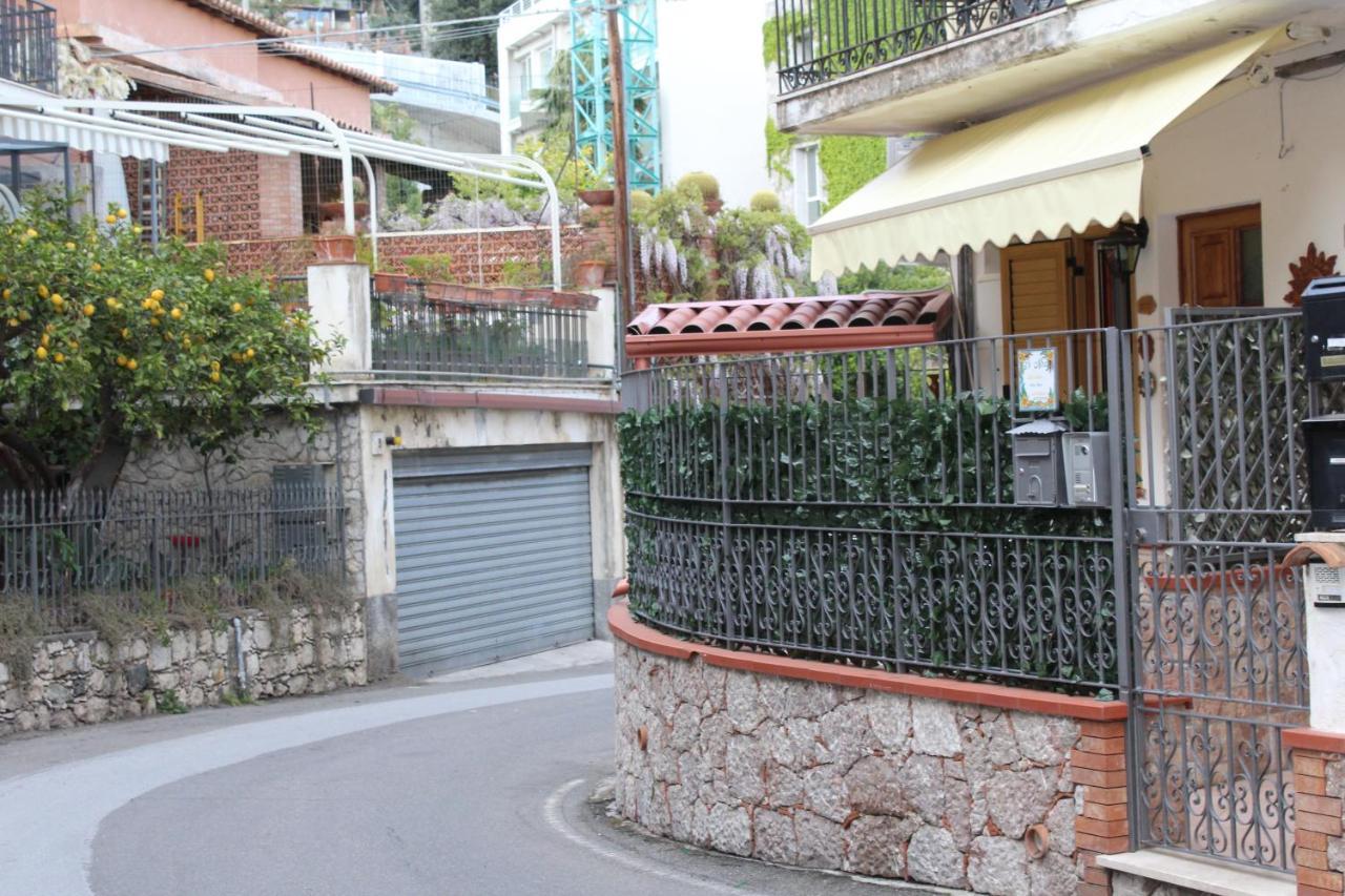 La Nina Apartamento Taormina Exterior foto