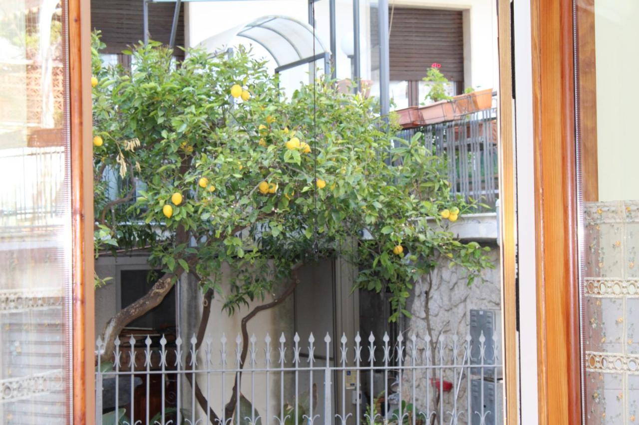 La Nina Apartamento Taormina Exterior foto
